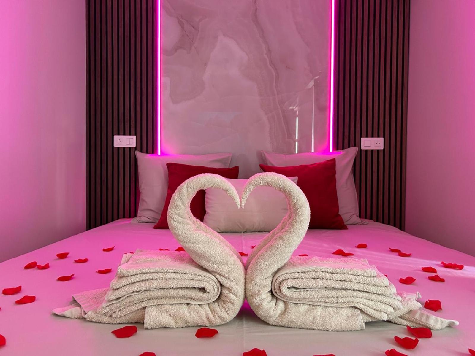 Intimate Escape - Seaside - Spa Bath - Wifi - Ac 尼斯 外观 照片